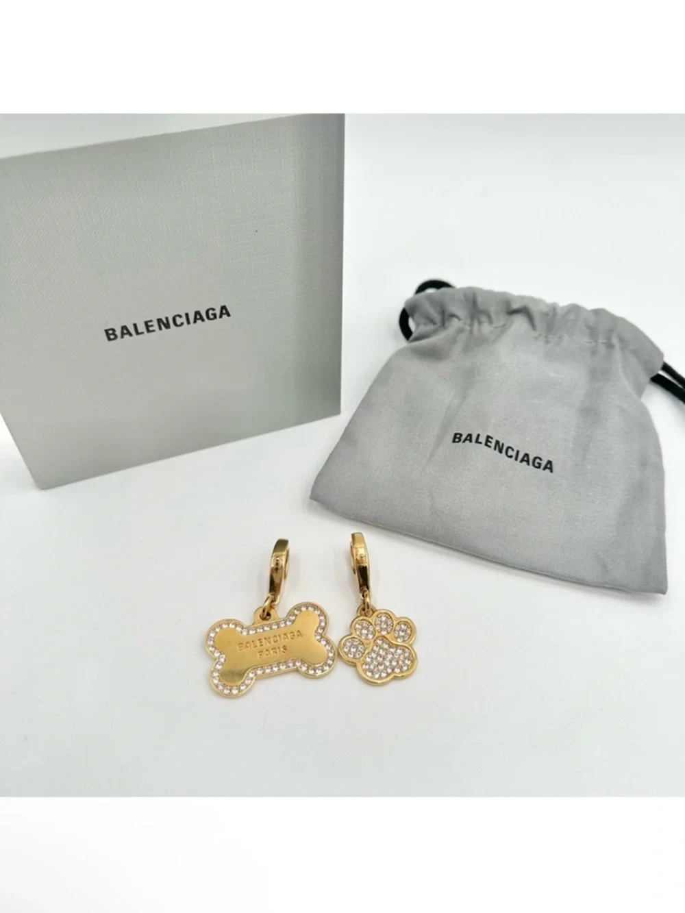 Balenciaga Puppy - Gold Crystal Dog Bone and Paw, New in Box with Dust Bag - Picture 9 of 9